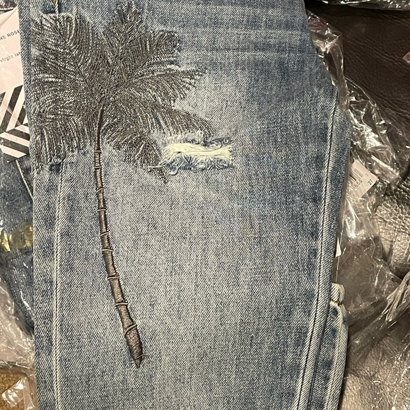 🆕 FREE PEOPLE Sandrine Rose Embroidered Palm Tree🌴 Skinny Jeans🌴 - 5 Button Fly - Picture 7 of 11